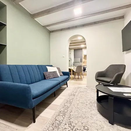 R5 Patio 2 Bedrooms Free Parking *