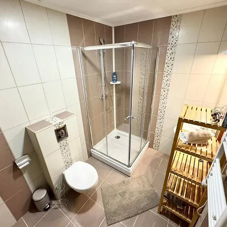R5 Patio 2 Bedrooms Free Parking アパート ブダペスト