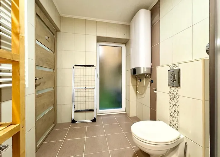 R5 Patio 2 Bedrooms Free Parking Apartament