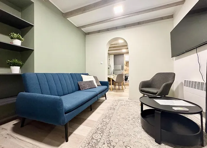 R5 Patio 2 Bedrooms Free Parking *
