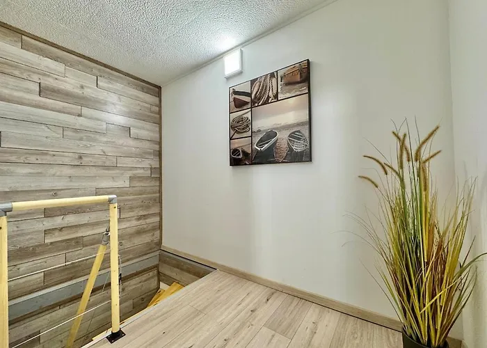R5 Patio 2 Bedrooms Free Parking